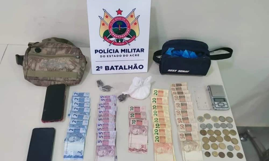 Polícia Militar prende homem por tráfico de drogas no bairro Quinze